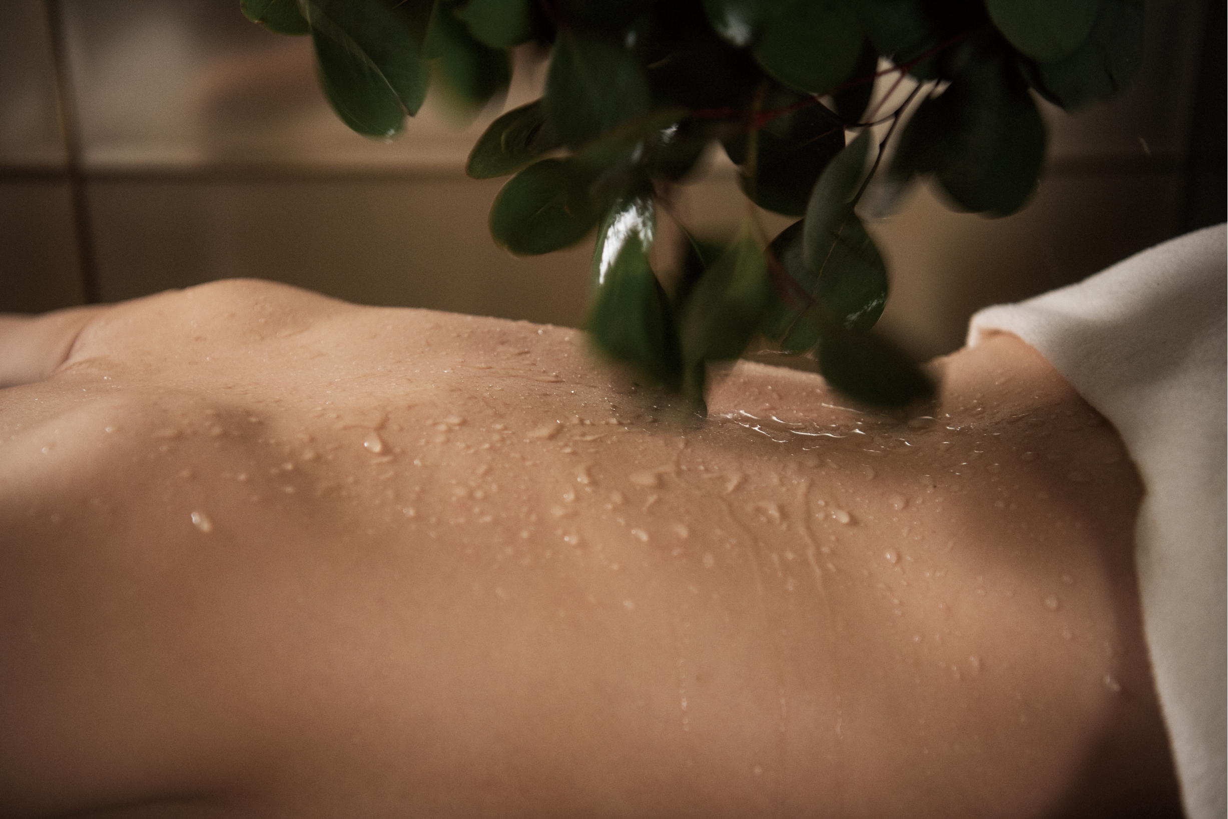 フィンランドのストーンセラピーによる自然の儀式